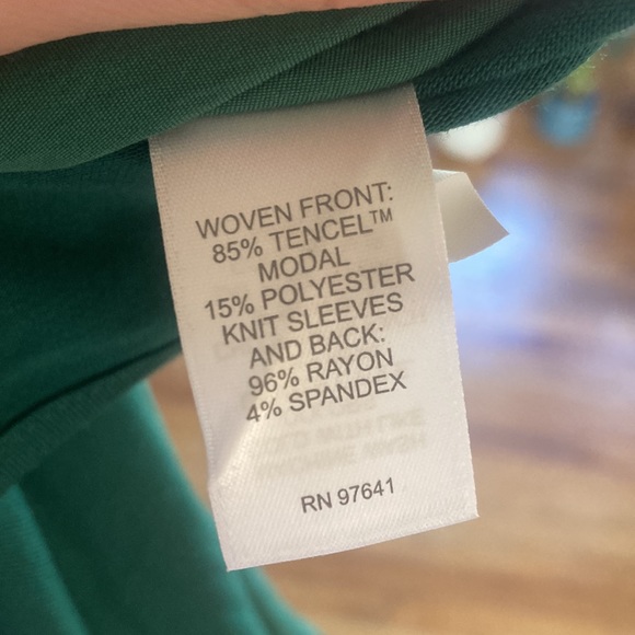 J. Jill Half Sleeve Green Top - Picture 4 of 5